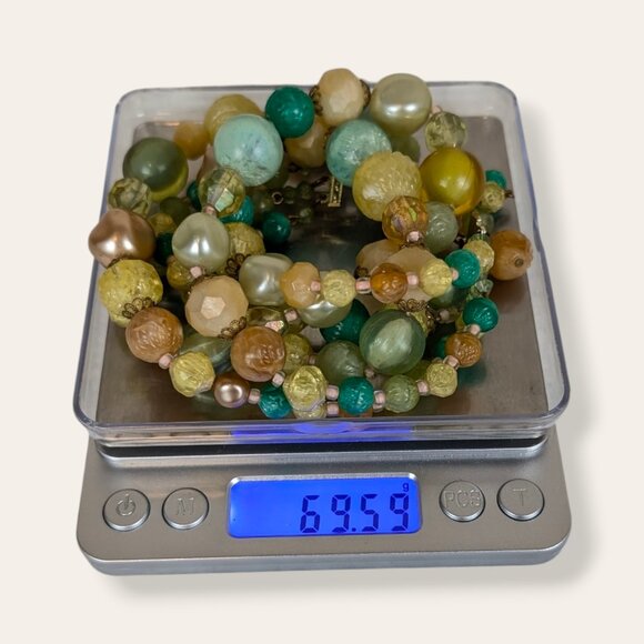 V. 3-Strand Colourful Beaded Statement Necklace - Picture 6 of 6